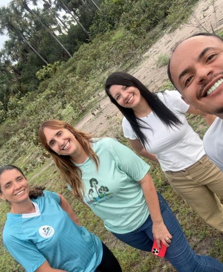 Coordenadora do Peld-Veredas e equipe